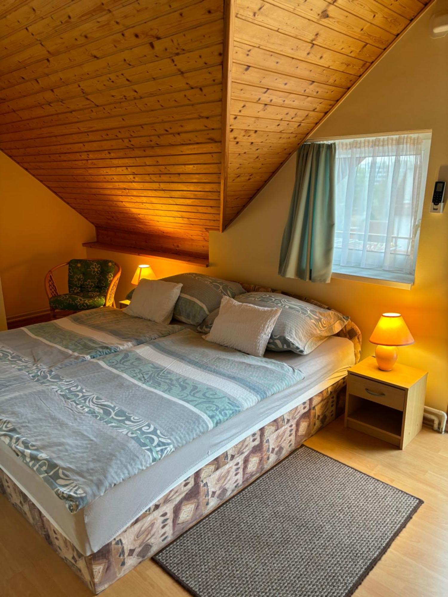 Afamado Apartman Fisli Hévíz Eksteriør billede